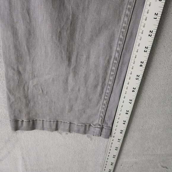 Dockers Pants Mens Size 34x32 Easy Khaki Gray Straight Fit Flat Front Casual - Picture 6 of 11